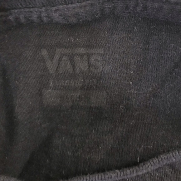 Vans T-shirt. Women’s size medium. Black with purple graphic on back. - Picture 4 of 7
